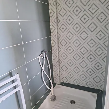 Les Perroquets Apartmán Royan